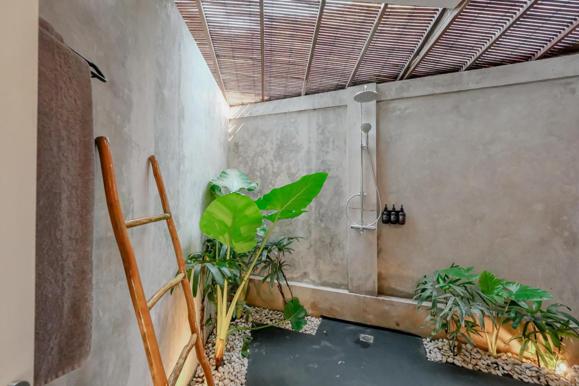 The Room Padang-Padang Uluwatu Exterior foto